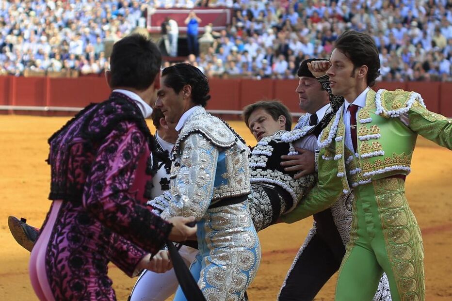  'El Juli' colhido por touro