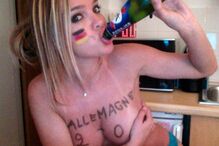 Atriz porno aposta na vitória do Benfica