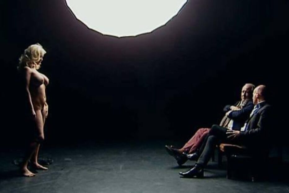 Dinamarca, Blachman,Thomas Blachman, sexismo, strip, polémica, DR2, televisão pública