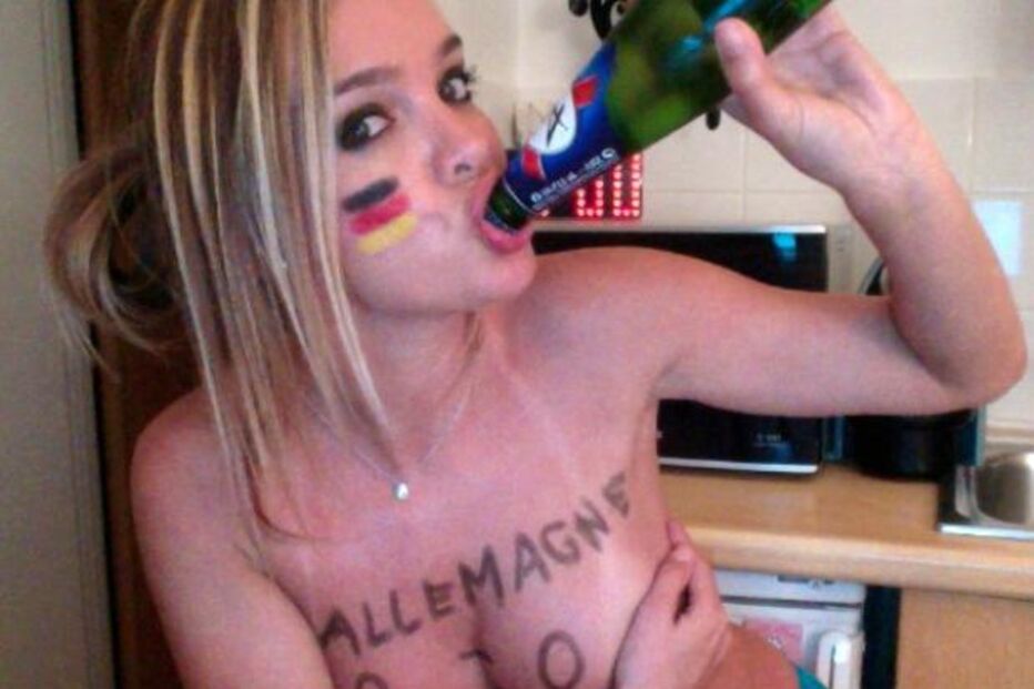 Atriz porno aposta na vitória do Benfica