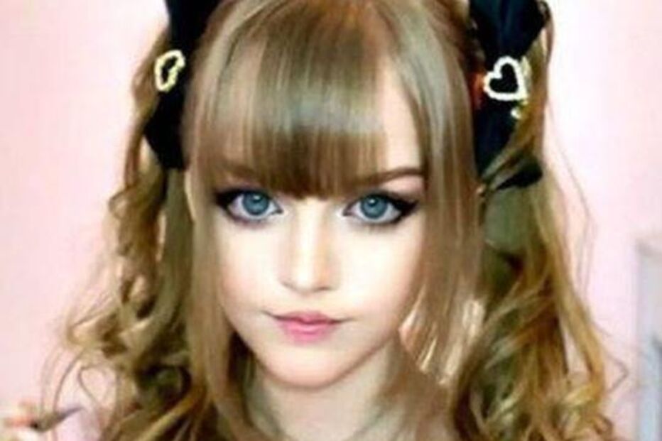 Mulheres com corpo de 'Barbie'... e ainda um 'Ken'