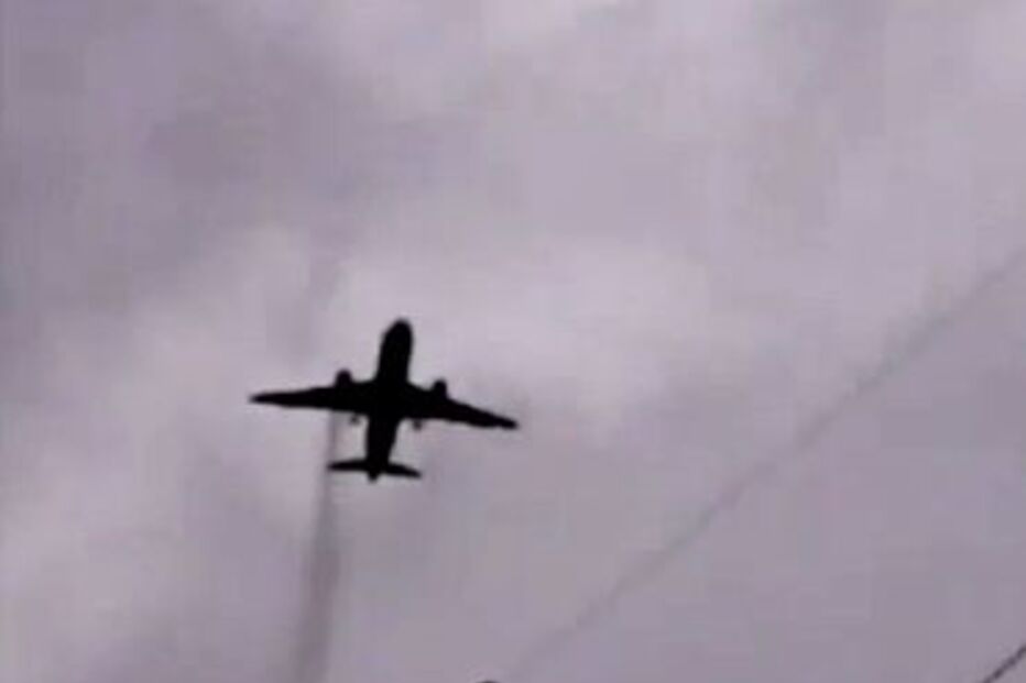 avião, aterragem de emergência, Heathrow, Londres, British Airways, airbus A319, Oslo, passageiros, pistas de aterragem, motor, incendio