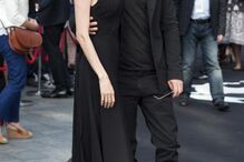 Angelina Jolie aparece pela primeira vez depois de retirar seios 