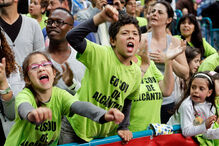 Pão e marchas na avenida