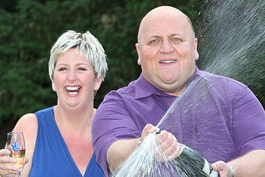 JOGO, EUROMILHÕES, MILIONÁRIOS, 