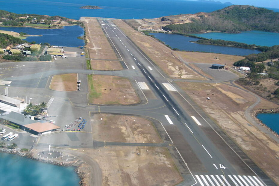 Grande Barreira de Coral, Austrália, ecossistema, ameaça, Património Mundial, UNESCO, portos, cargueiros, dragagem