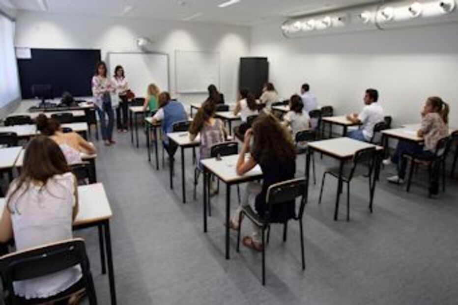 nuno crato, ministro, educação, exames, greve, alunos, professores