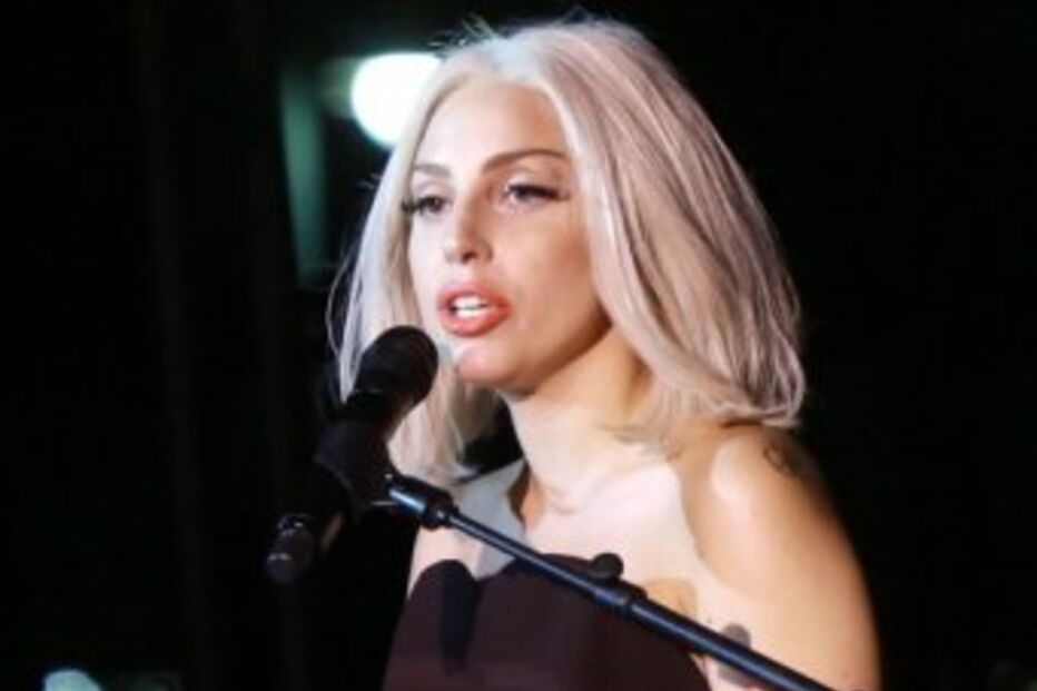 Lady Gaga, nua, revista, fotografia