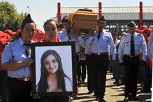 Sofrimento e lágrimas no último adeus a Cátia Pereira Dias