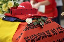 Sofrimento e lágrimas no último adeus a Cátia Pereira Dias