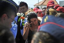 Sofrimento e lágrimas no último adeus a Cátia Pereira Dias