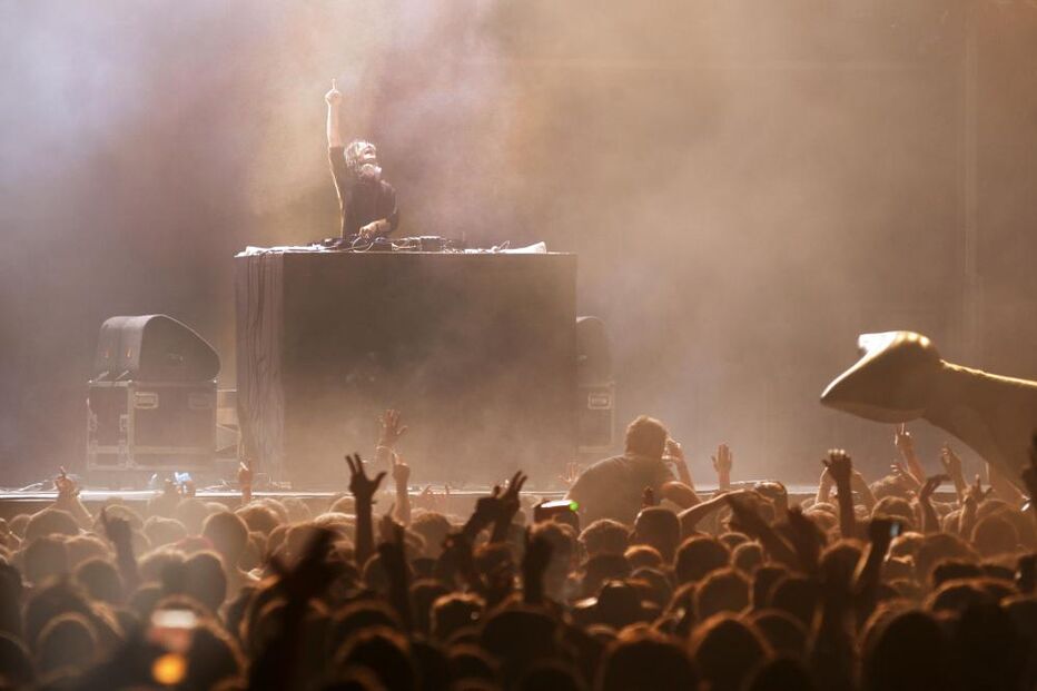 DJ, música, eletrónica, Calvin Harris, Tiesto, David Guetta, Swedish House Mafia, Deadmau 5, Avicii, Afrojack, Steve Aoki, Pauly D, Skrillex