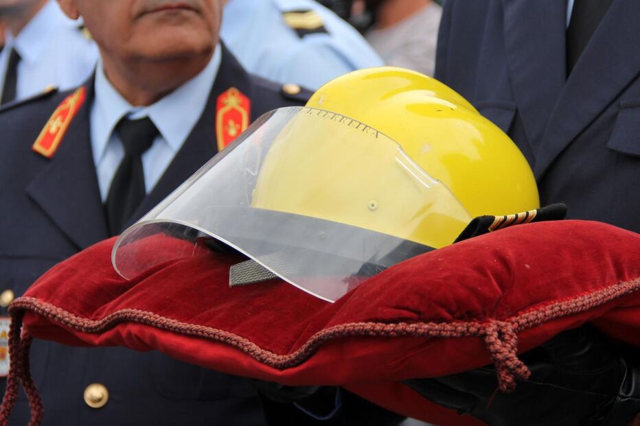 Bombeiros, Mortes de bombeiros, Jaime Marta Soares, Liga dos Bombeiros Portugueses, Armamar, António Nuno Ferreira, Pedro Rodrigues, Ana Rita Pereira, Caramulo, Incêndios, Fogos, Tondela, 