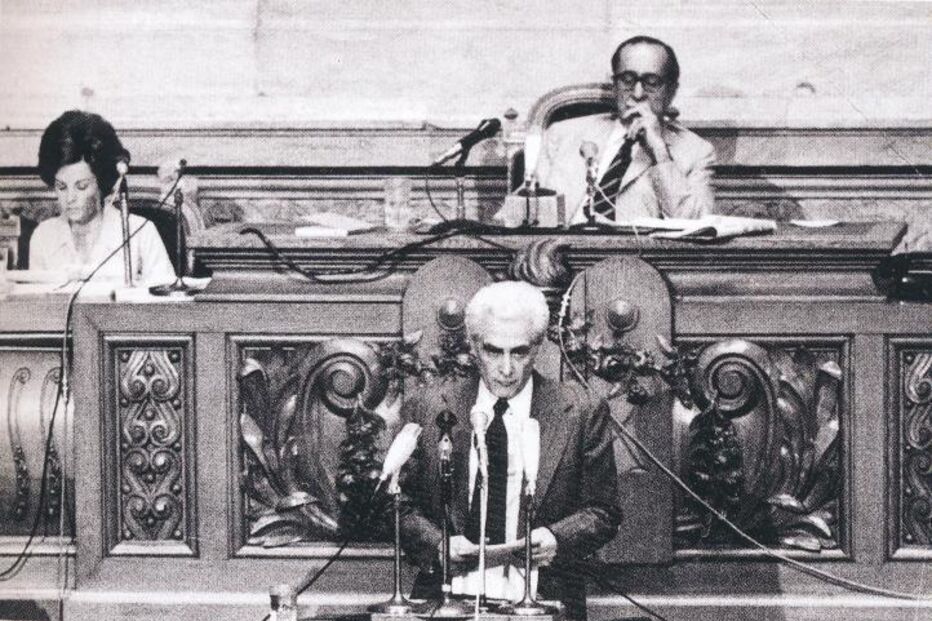 Nova obra mostra imagens da vida de Álvaro Cunhal