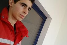 Os rostos dos oito heróis que perderam a vida na luta contra o fogo