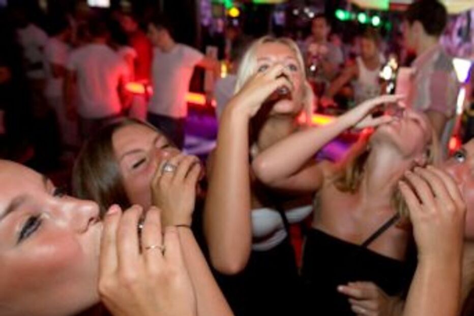 álcool, beber, terapêutica, Baclofeno