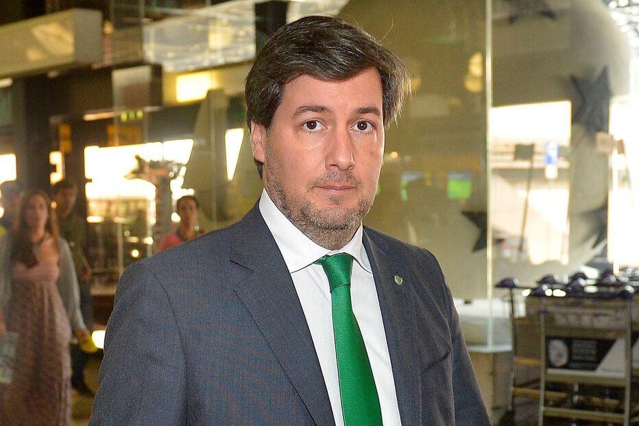 SPORTING, BRUNO DE CARVALHO, REESTRUTURAÇÃO, POUPANÇA