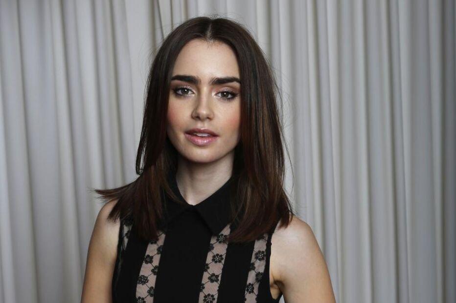 Cultura, informática, Lily Collins, vírus informáticos