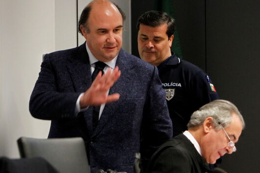 VALE E AZEVEDO, ORDEM, ADVOGADOS, EXPULSÃO