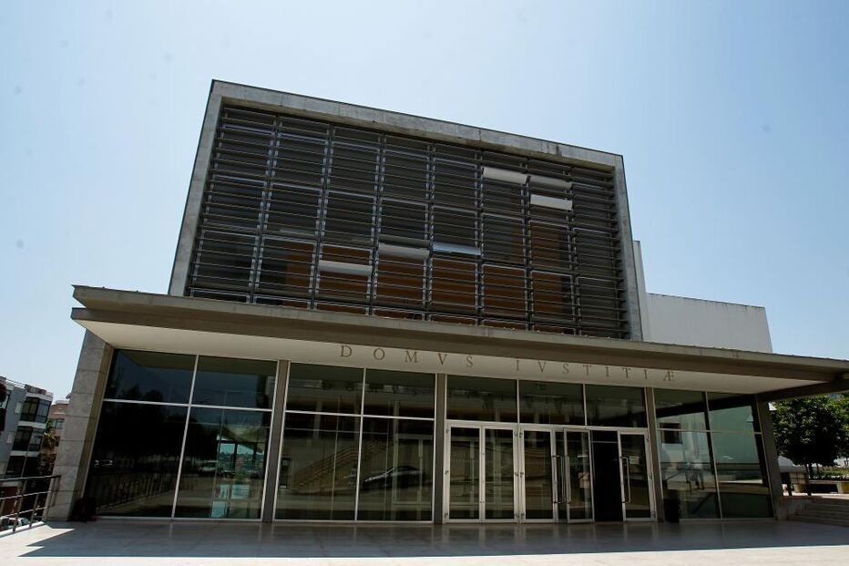 Tribunal de Almada, Colômbia, suspeito, tráfico, droga, julgamento