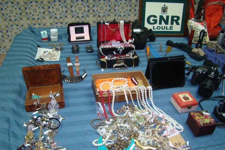 ROUBO, FURTO, ASSALTO, LOULÉ