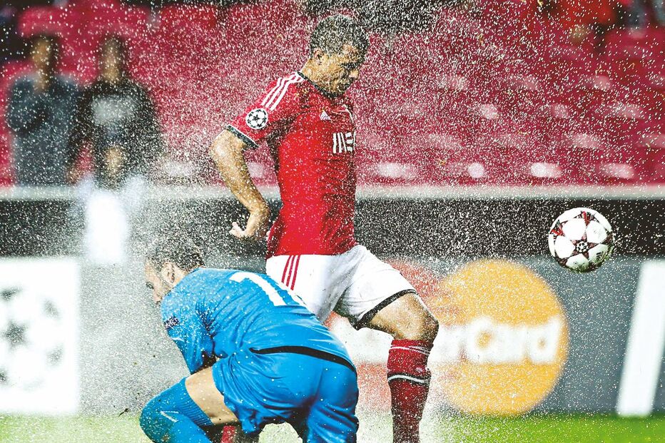 BENFICA, Olympiacos, ROBERTO, FRANGO, JORGE JESUS