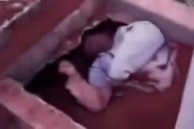 Morto volta à vida e assusta no cemitério