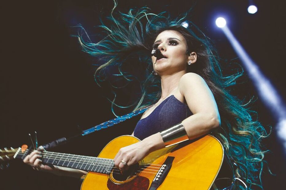 PAULA FERNANDES, MÚSICA, BRASILEIRA, PVILHÃO ATLÂNTICO, CONCERTO