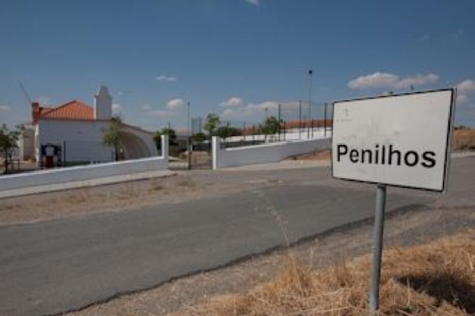 Mértola, professora, pornografia, sala de aula, escola primária, encarregados, educação, 