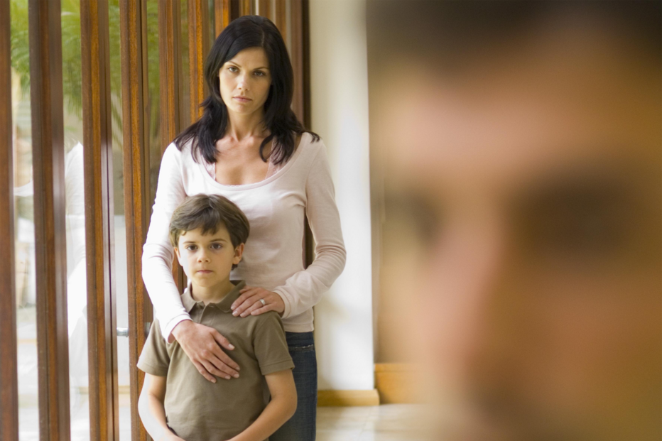 Divórcio, Poder paternal, Crianças, Alienação Parental, Lei do Divórcio, Filomena Neto, A Voz da Criança, Violência doméstica, Segurança Social, Igualdade parental, Passo a Passo, Zita Monteiro, Duarte Nuno Vieira, 