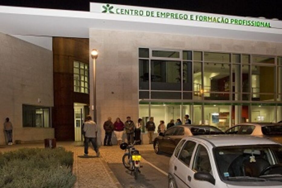 ajuda externa, Bruxelas, desemprego, Portugal, economia, Comissão Europeia