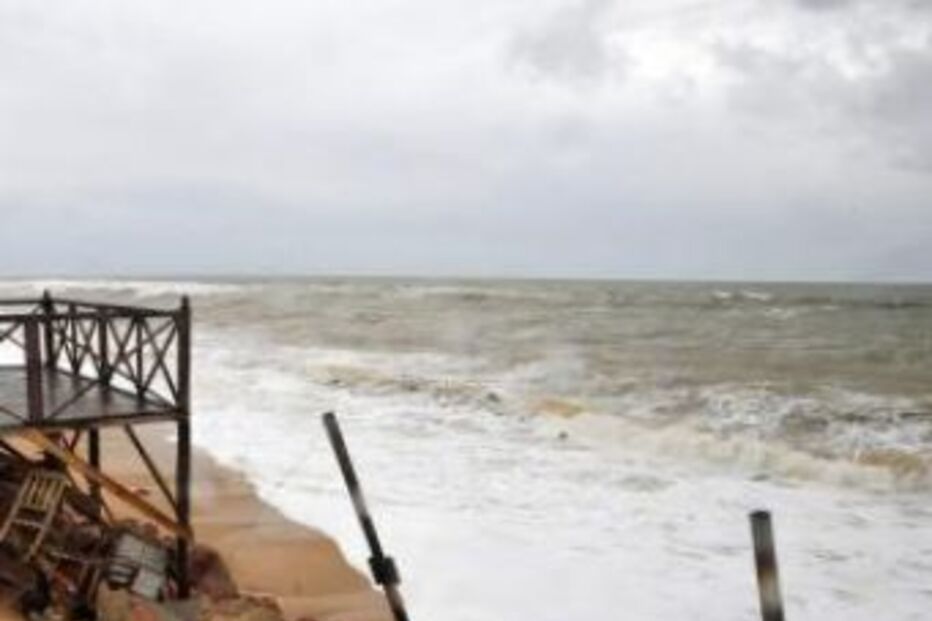 meteorologia, agitação marítima, chuva, Faro, Madeira, aviso amarelo