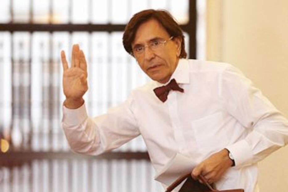 Bélgica, Elio Di Rupo, emigração, exploraão