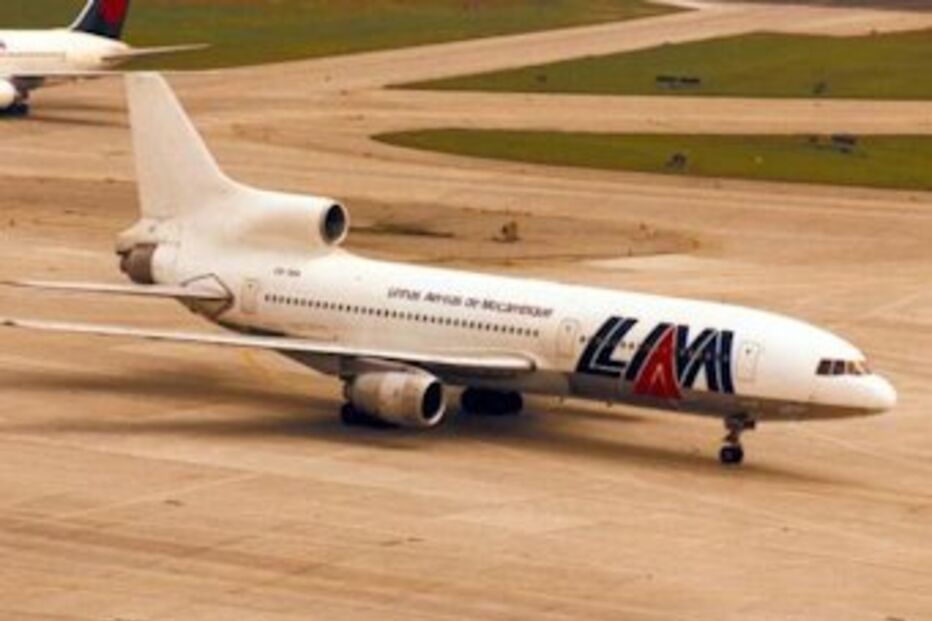 Moçambique, voo, avião, desvio