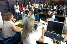 educação, ensino, superior, universidades, bolsas, ajuda, financeira, apoio, social, alunos, 