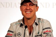 fórmula 1, Michael Schumacher, traumatismo craniano, Antigo campeão mundial de Fórmula 1, acidente, esqui