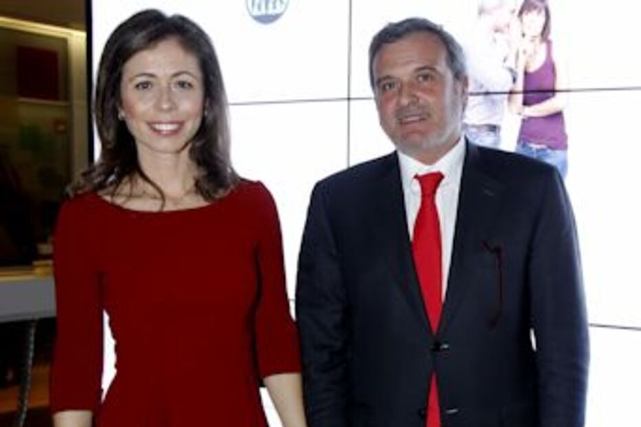 Miguel Relvas, Marta Sousa, família, criança, adoção, filha, Filipa, casamento, Casa dos Rapazes