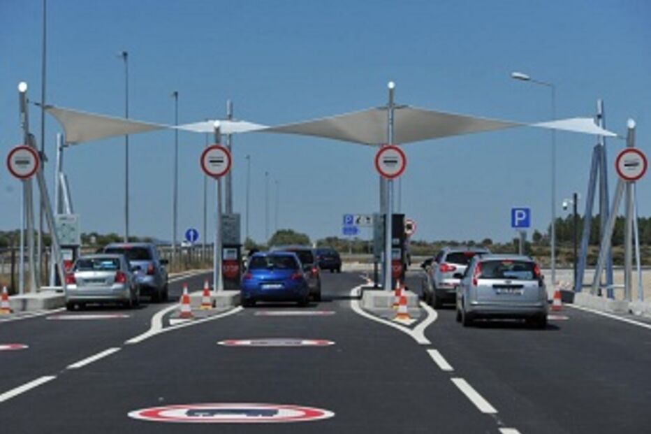 Estradas de Portugal, Portugal, ex-Scut, portagens, empresa pública, autoestrada