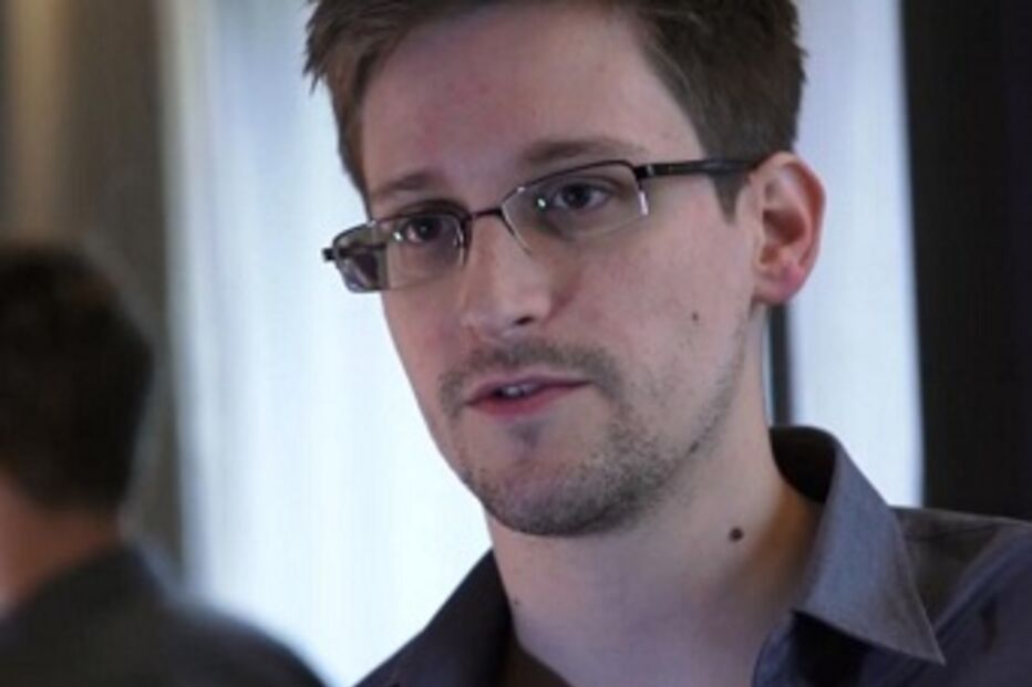 Escócia, Edward Snowden, NSA, espionagem, reitor, candidato