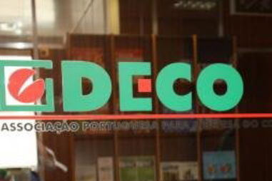 Deco 'chumba' apoio ao cliente na internet