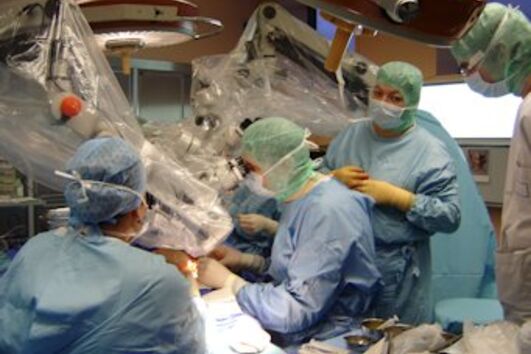 Morrem 328 doentes à espera de cirurgia cardíaca em cinco anos