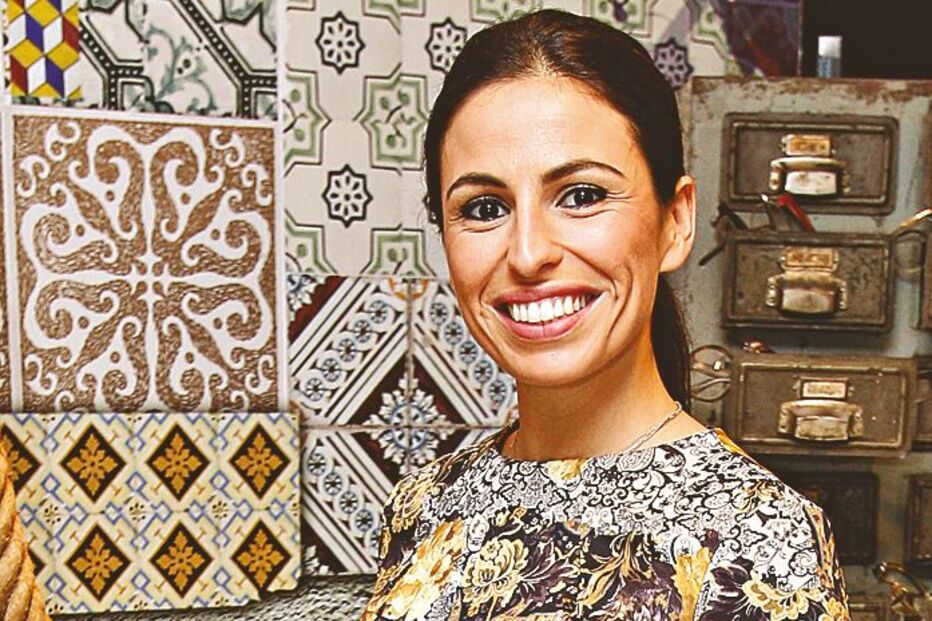 Família de Cláudia Vieira abre loja