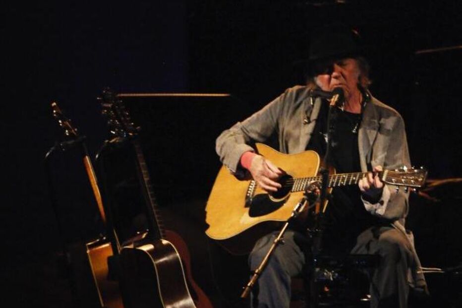 neil young, grunge, concerto, atuação, youtube, fãs