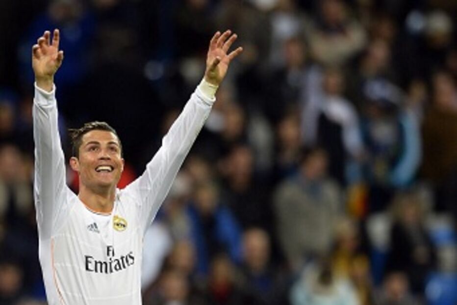 Bola de Ouro, FIFA, Cristiano Ronaldo, Eusébio, Figo, futebol