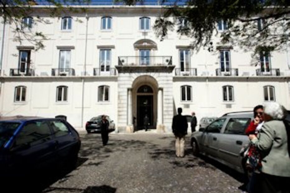 FMI, tribunal constitucional, cortes, progressos, economia, governo, medidas