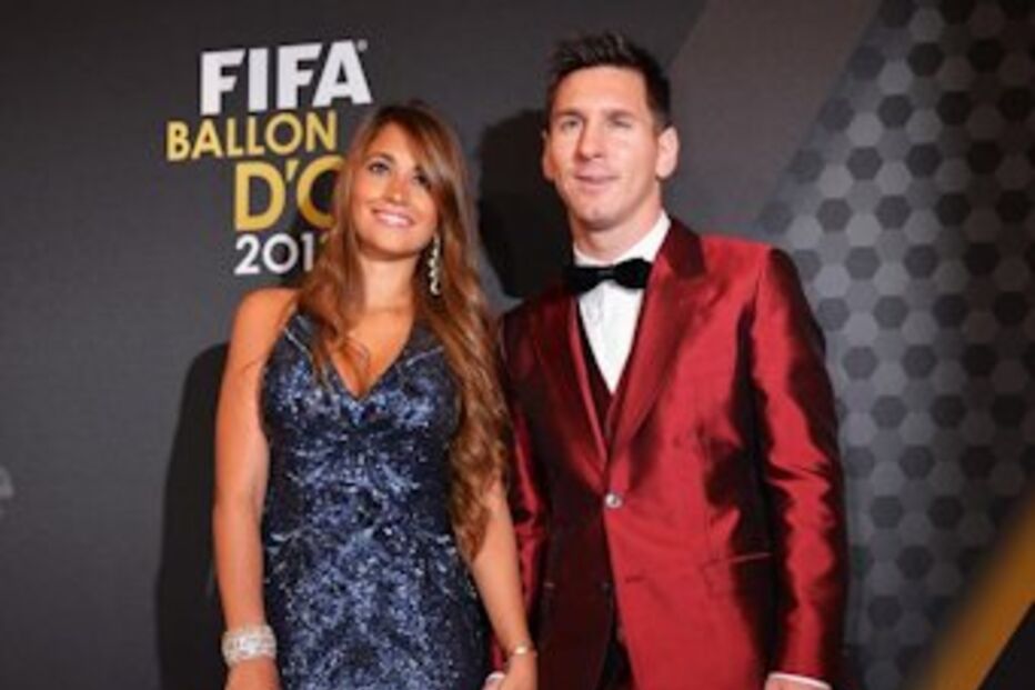 lionel messi, futebol, bola ouro, smoking, roupa, moda, dolce & gabbana  