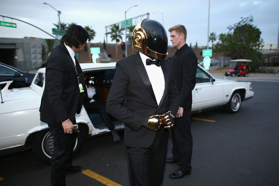 Daft Punk, Grammys, Música, Eletrónica, Guy-Manuel de Homem Christo, Homem Cristo, Homem Cristo Filho, Aveiro, Paris, Roma, Mussolini, Fascismo, Integralismo Lusitano, Implantação da República, Exílio, Thomas Bangalter, Lusodescendente, Los Angeles, Pharrell Williams