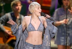 Cantora Miley Cyrus