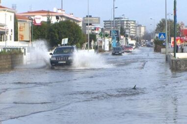 mau tempo, santarém, estradas, inundações