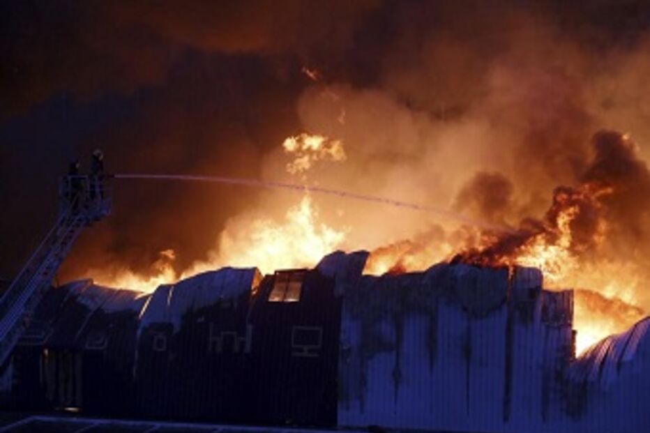 incêndio, conforama, vila, nova, de, gaia